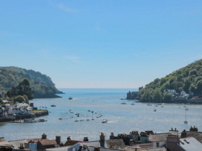 13 Above Town, Dartmouth